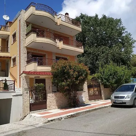 Luxus Maisonette With Garden And Loft,thessaloniki Villa