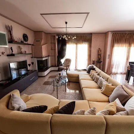 Villa Luxus Maisonette With Garden And Loft,thessaloniki Thessaloniki