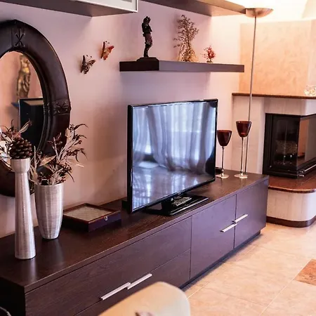 Luxus Maisonette With Garden And Loft,thessaloniki *
